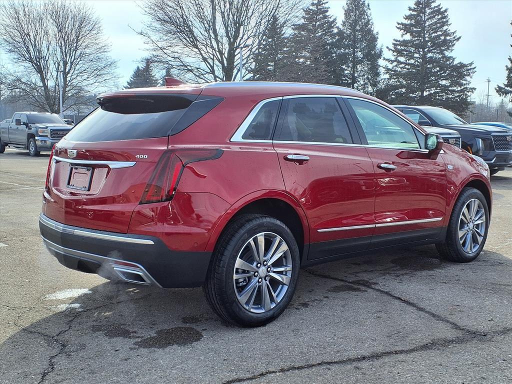 new 2026 Cadillac XT5 car, priced at $56,223