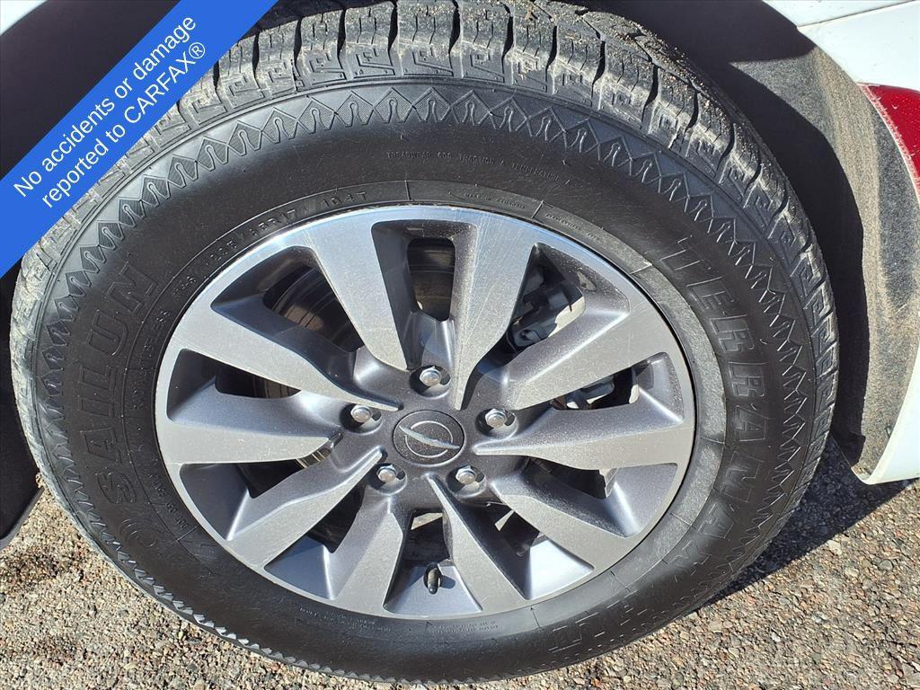 used 2023 Chrysler Pacifica Hybrid car, priced at $23,995