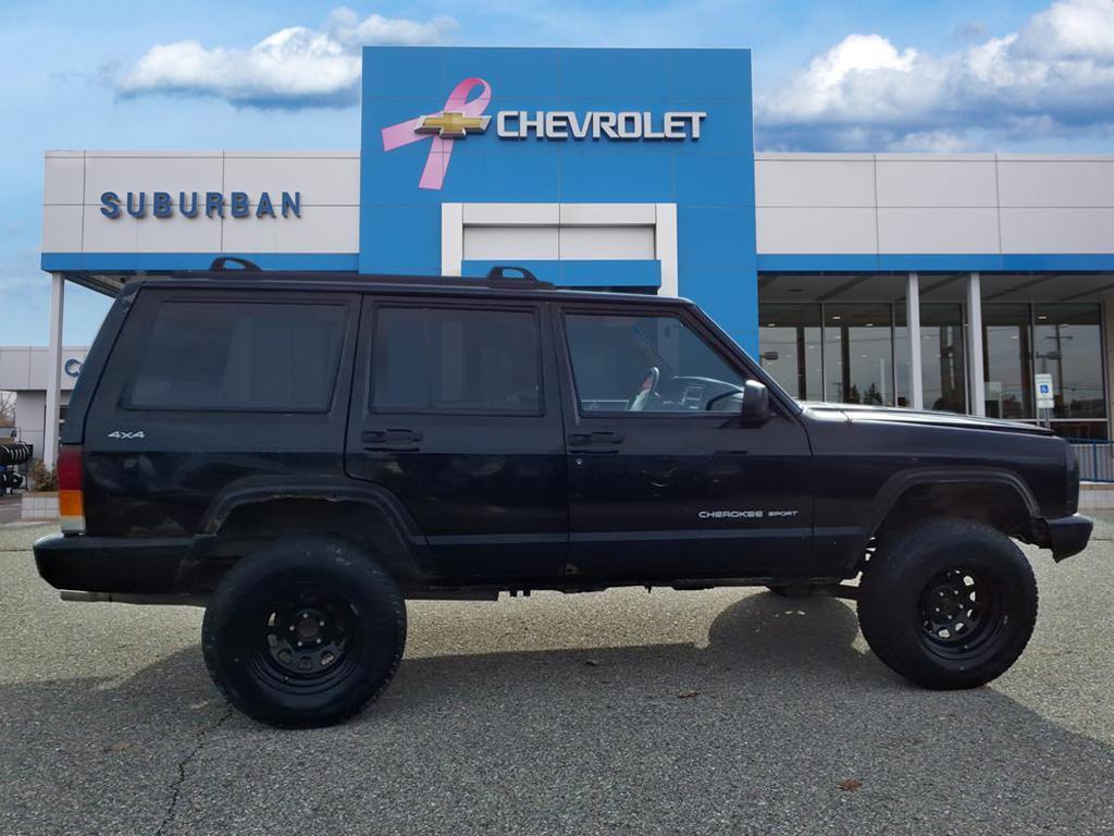 used 2000 Jeep Cherokee car, priced at $2,990
