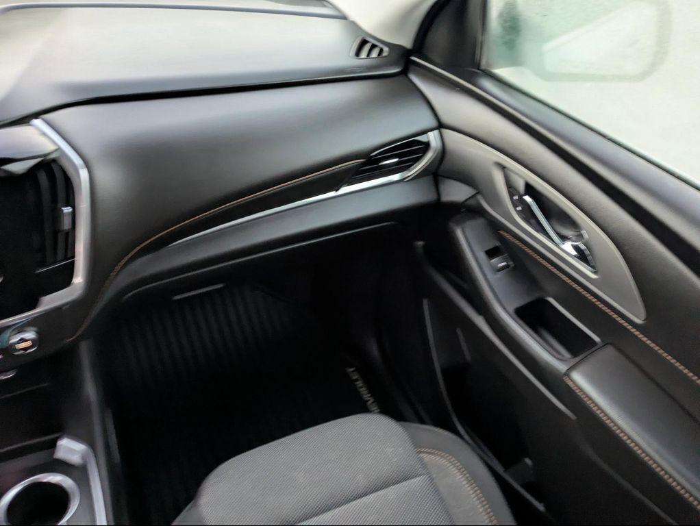 used 2020 Chevrolet Traverse car, priced at $19,500