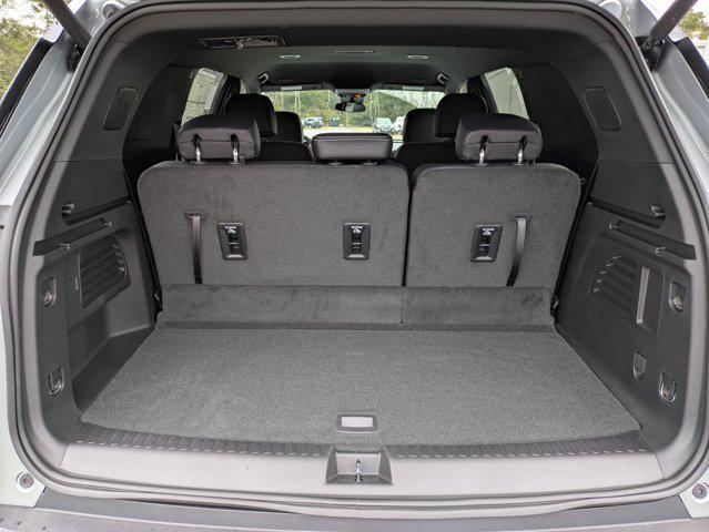new 2026 Chevrolet Traverse car, priced at $47,954