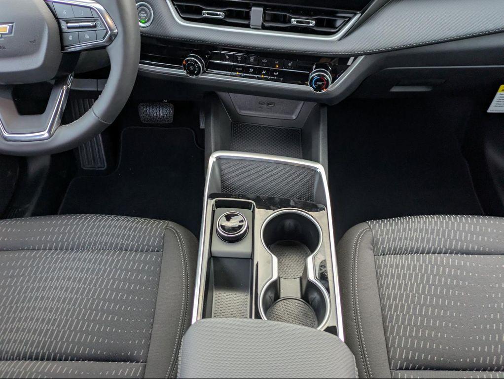 new 2026 Chevrolet Equinox car, priced at $32,380