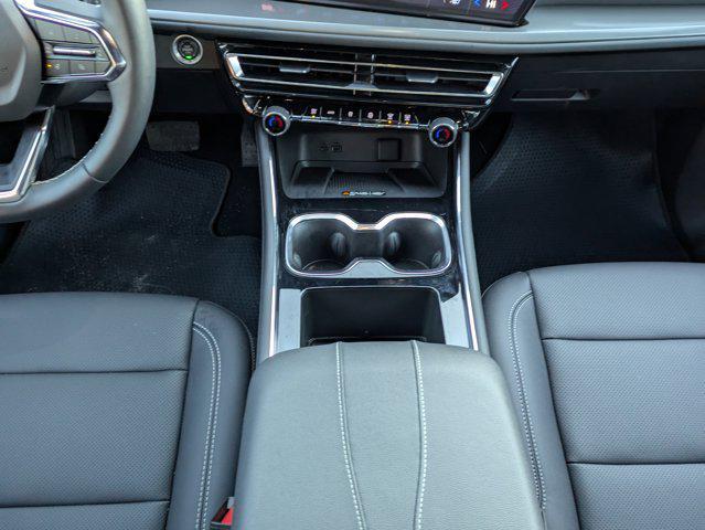 new 2026 Chevrolet Traverse car, priced at $48,824