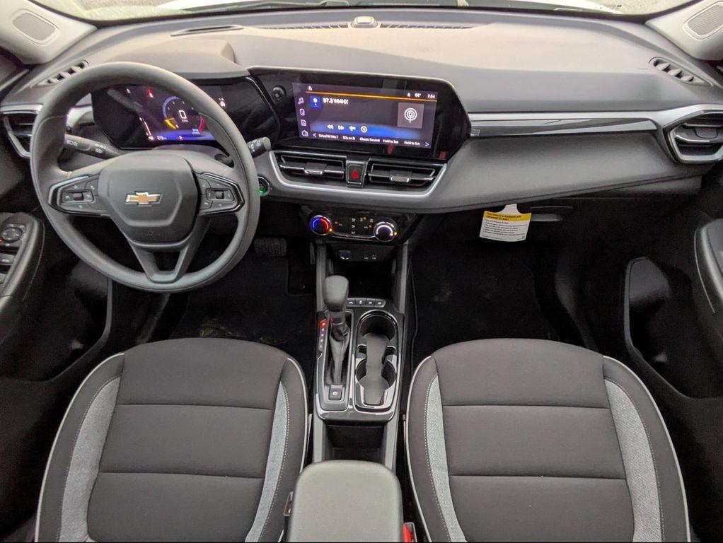 new 2026 Chevrolet TrailBlazer car, priced at $27,320