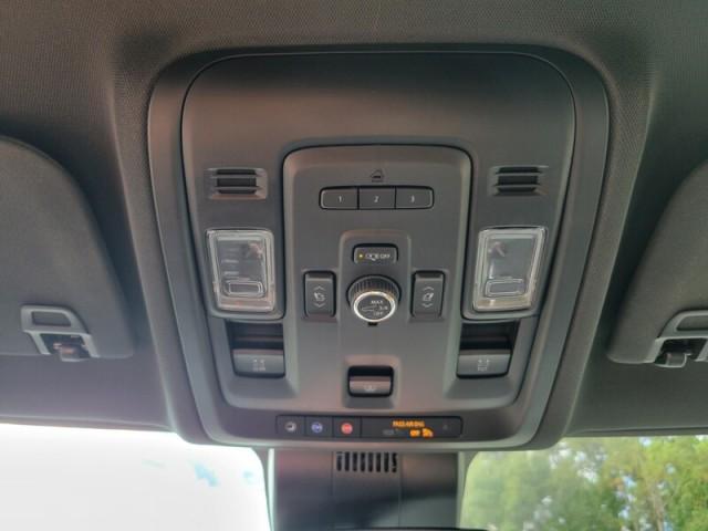 used 2023 GMC Yukon car, priced at $57,123