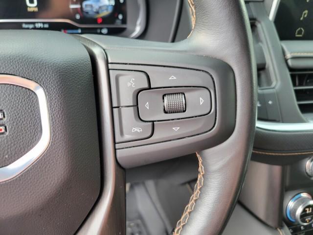 used 2023 GMC Yukon car, priced at $57,123