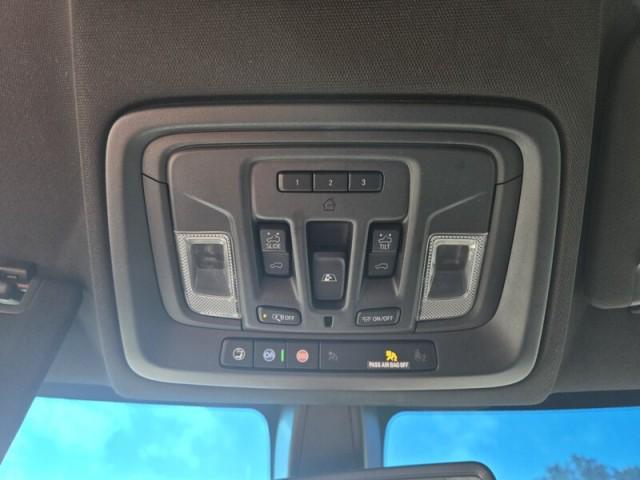 used 2022 Chevrolet Silverado 1500 car, priced at $40,995