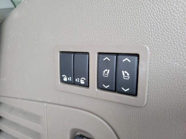 used 2020 GMC Yukon car, priced at $27,491