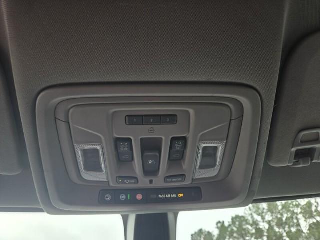 used 2020 Chevrolet Silverado 1500 car, priced at $33,126