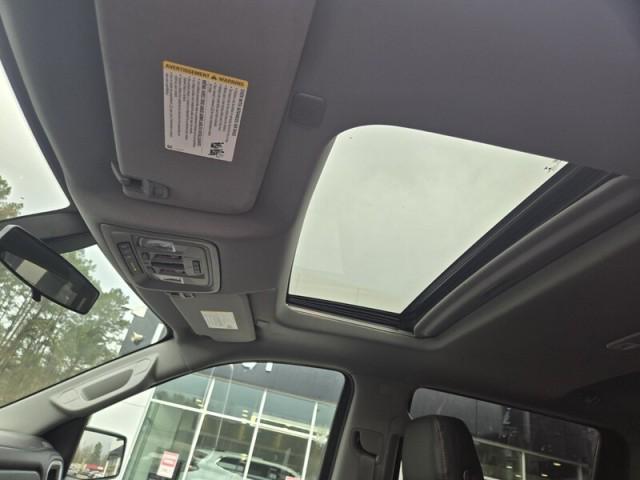 used 2020 Chevrolet Silverado 1500 car, priced at $33,126