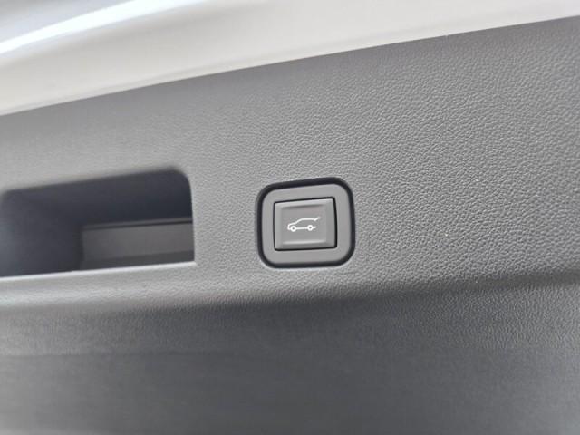 new 2026 GMC Acadia car, priced at $51,565