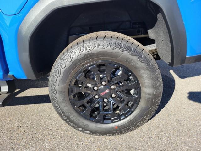 new 2026 GMC Canyon car, priced at $42,975