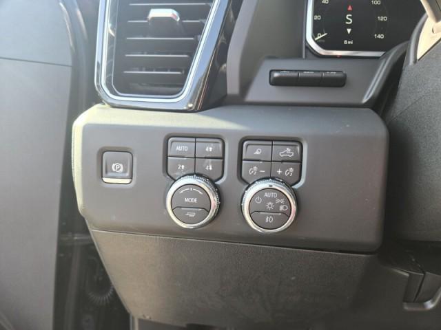 new 2026 GMC Sierra 3500 car, priced at $85,400