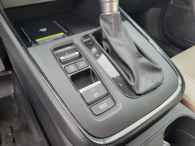 used 2024 Honda CR-V car, priced at $29,992