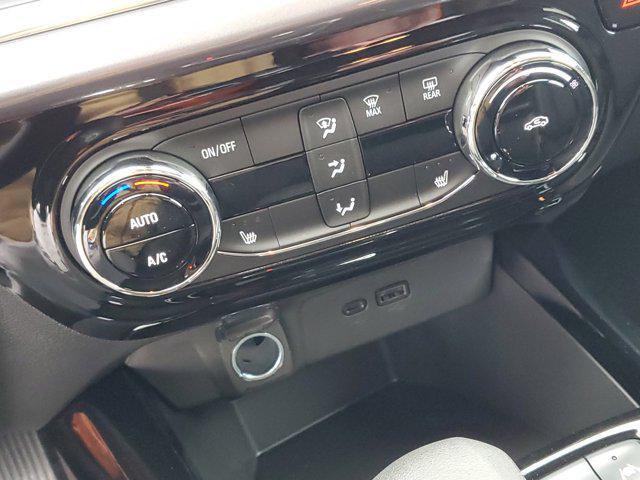 new 2025 Chevrolet Trax car, priced at $25,063