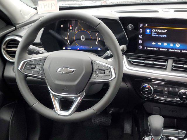 new 2025 Chevrolet Trax car, priced at $25,063
