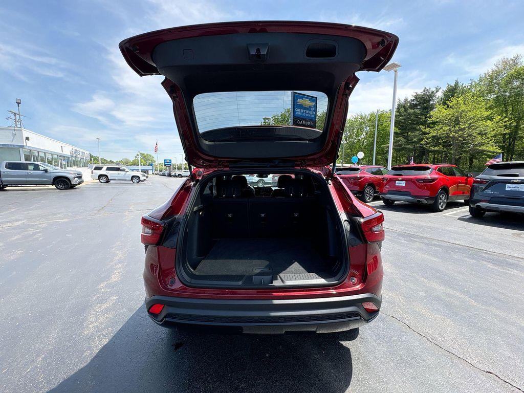 used 2024 Chevrolet Trax car, priced at $24,263