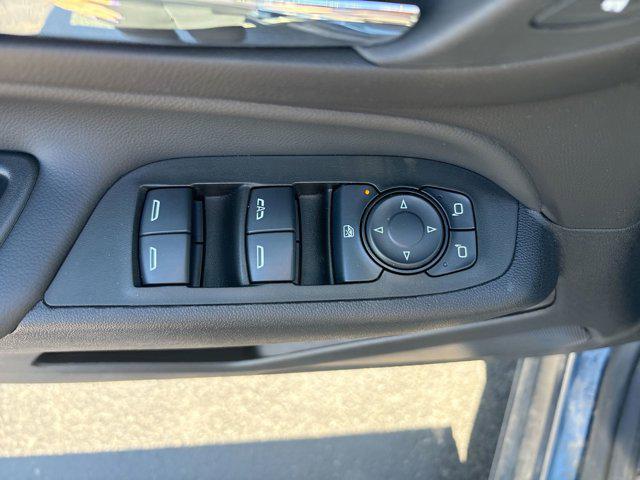 used 2024 Chevrolet Equinox car, priced at $25,263