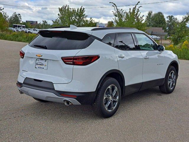 new 2025 Chevrolet Blazer car, priced at $35,417