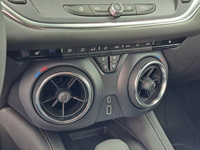 new 2025 Chevrolet Blazer car, priced at $35,417