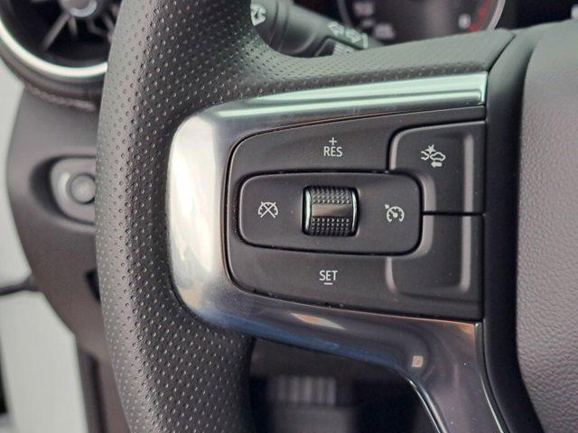 new 2025 Chevrolet Blazer car, priced at $35,417