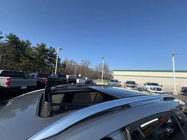 used 2024 Chevrolet Equinox car, priced at $29,483