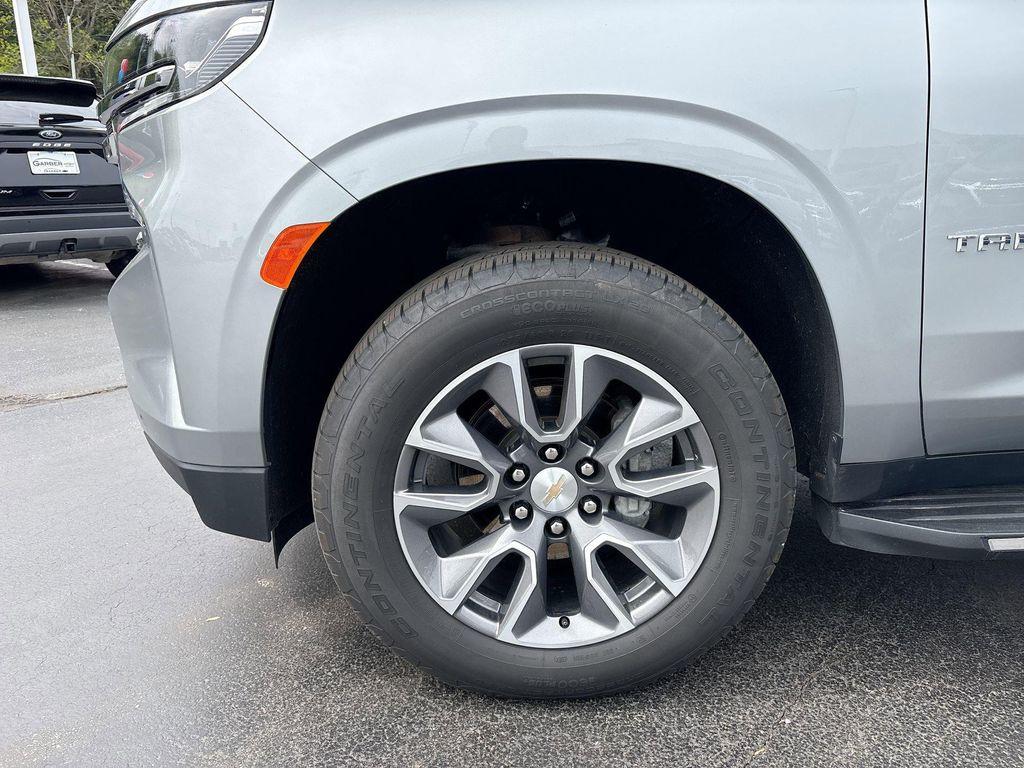 used 2024 Chevrolet Tahoe car, priced at $47,263