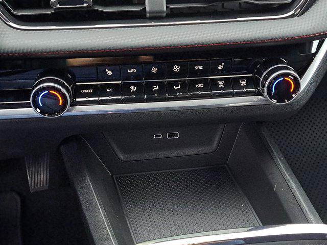 new 2026 Chevrolet Equinox car, priced at $32,867