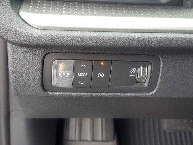 new 2026 Chevrolet Traverse car, priced at $41,929