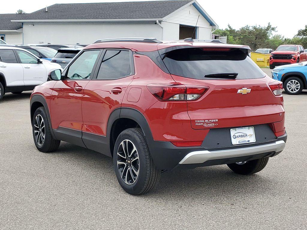 new 2026 Chevrolet TrailBlazer car, priced at $28,302
