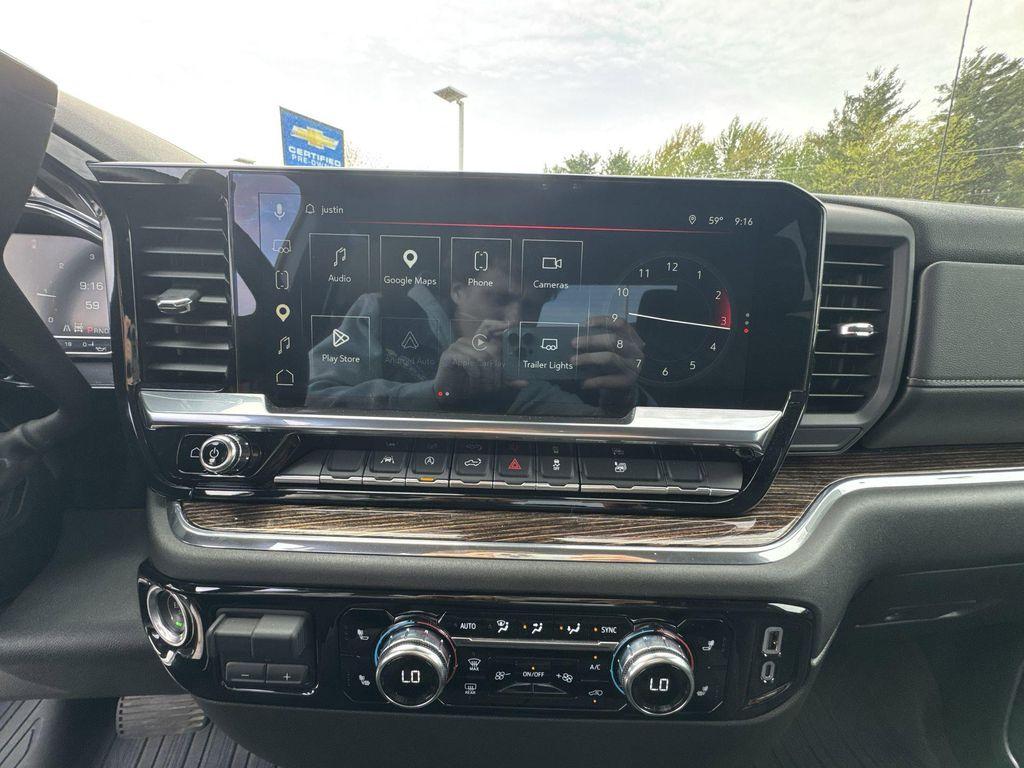 used 2023 GMC Sierra 1500 car, priced at $39,990