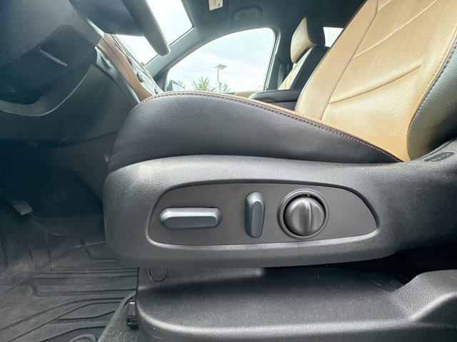 used 2023 Chevrolet Equinox car, priced at $25,963