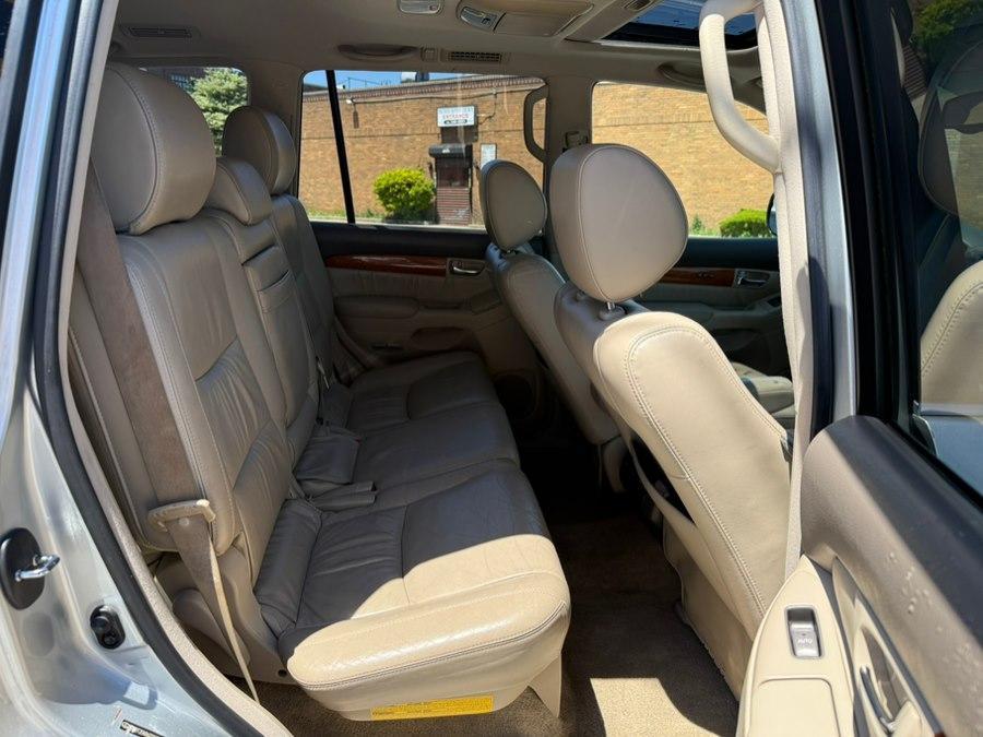 used 2006 Lexus GX 470 car, priced at $9,995