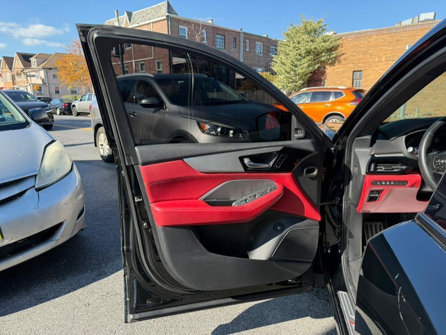 used 2022 Acura MDX car, priced at $28,995