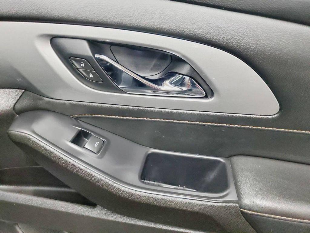 used 2021 Chevrolet Traverse car, priced at $18,494