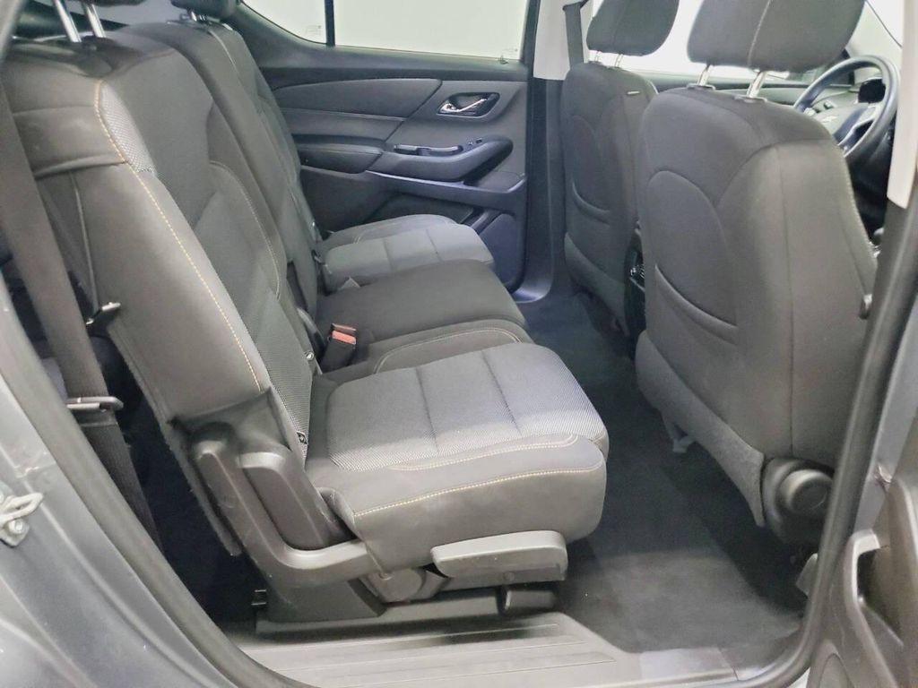 used 2021 Chevrolet Traverse car, priced at $18,494