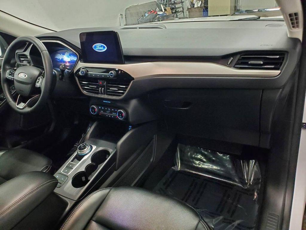 used 2022 Ford Escape car, priced at $19,494