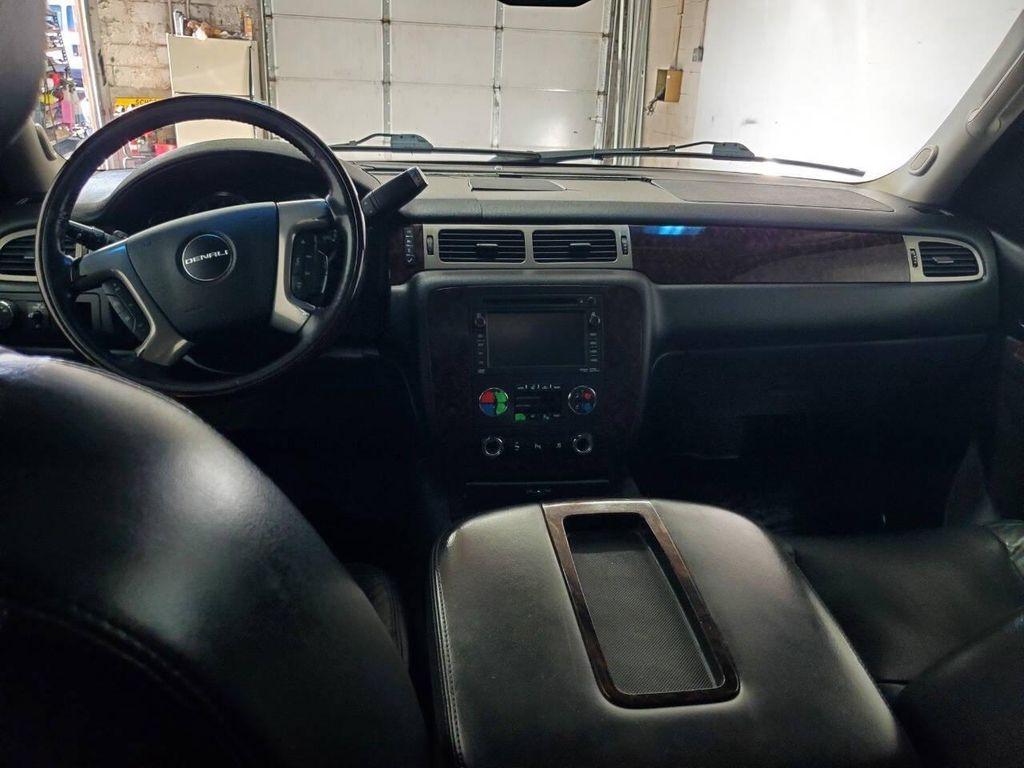 used 2011 GMC Yukon car, priced at $9,994