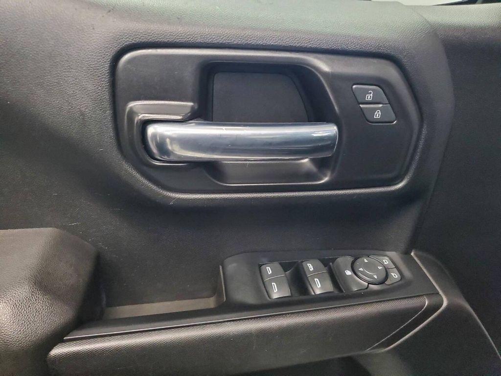 used 2023 GMC Sierra 1500 car, priced at $33,999