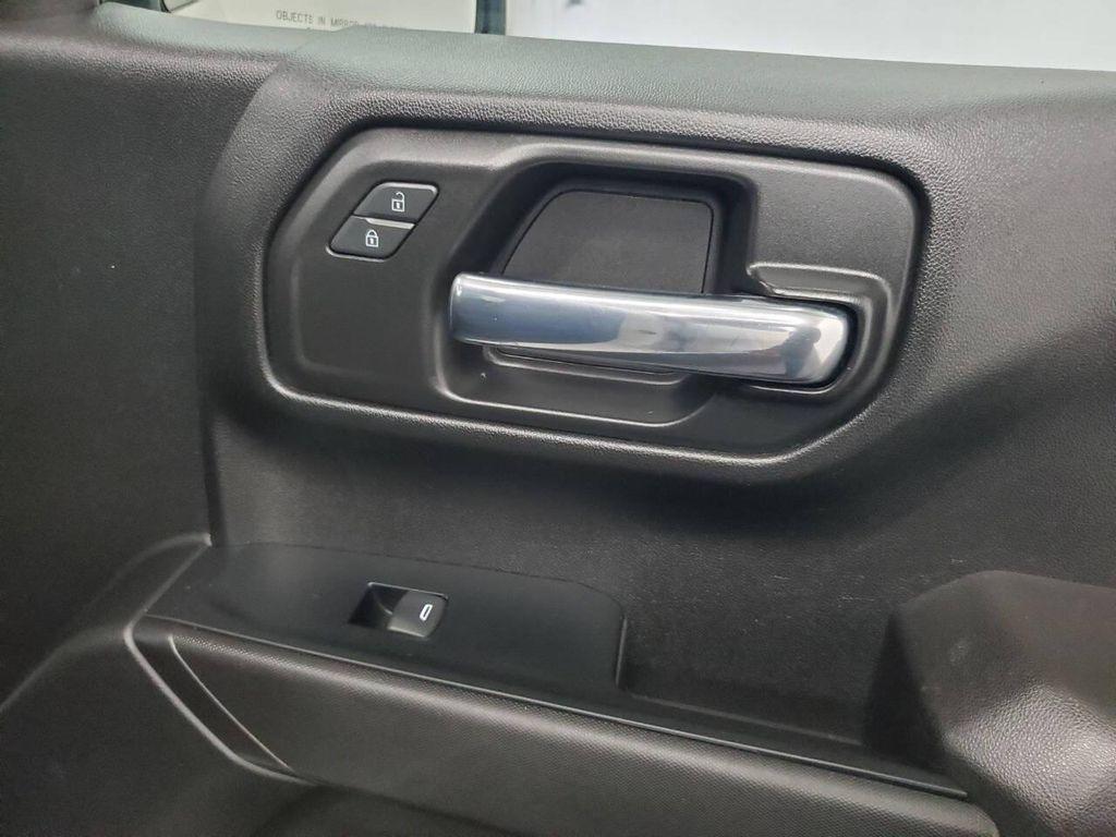 used 2023 GMC Sierra 1500 car, priced at $33,999