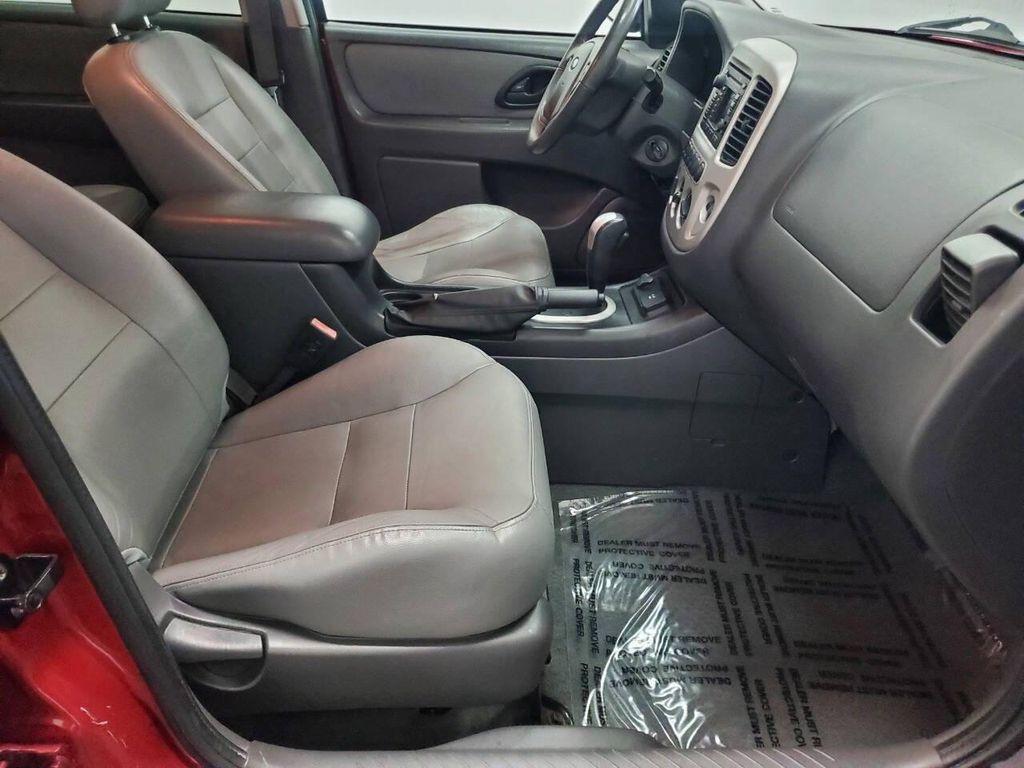 used 2005 Ford Escape Hybrid car, priced at $8,999