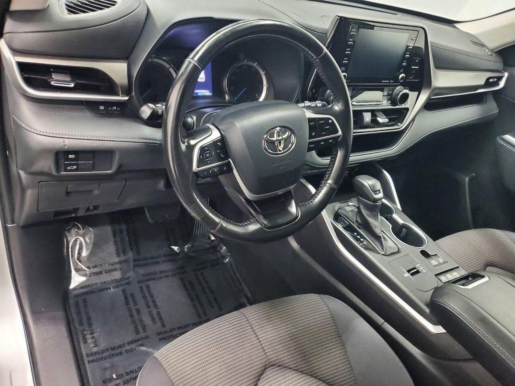 used 2022 Toyota Highlander Hybrid car, priced at $23,994