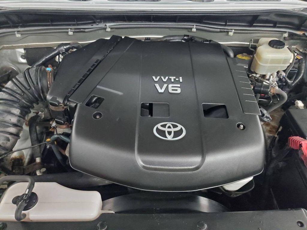 used 2007 Toyota FJ Cruiser car, priced at $13,994