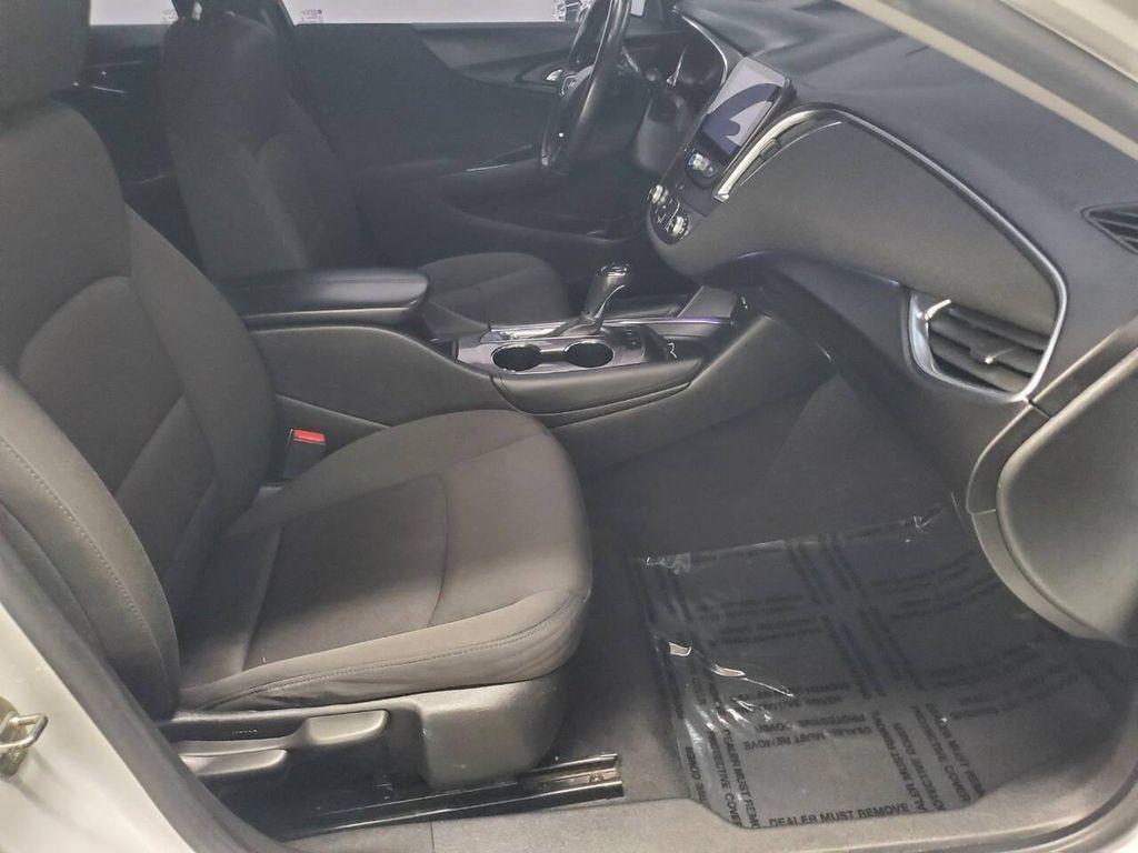 used 2018 Chevrolet Malibu car, priced at $9,994