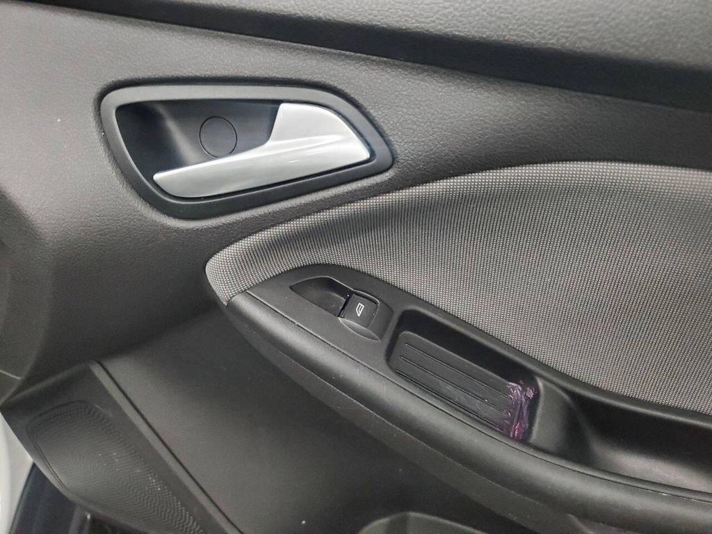 used 2014 Ford Focus car, priced at $9,999