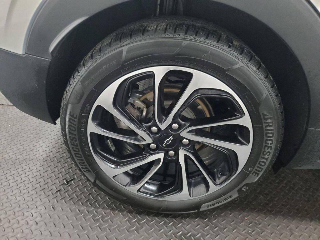 used 2023 Chevrolet Bolt EUV car, priced at $16,994