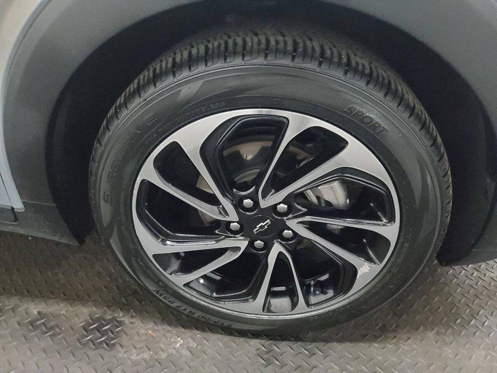 used 2023 Chevrolet Bolt EUV car, priced at $16,994