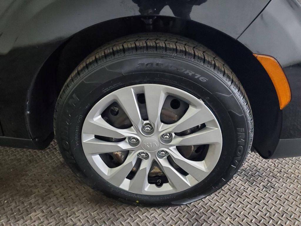 used 2021 Kia Soul car, priced at $13,494