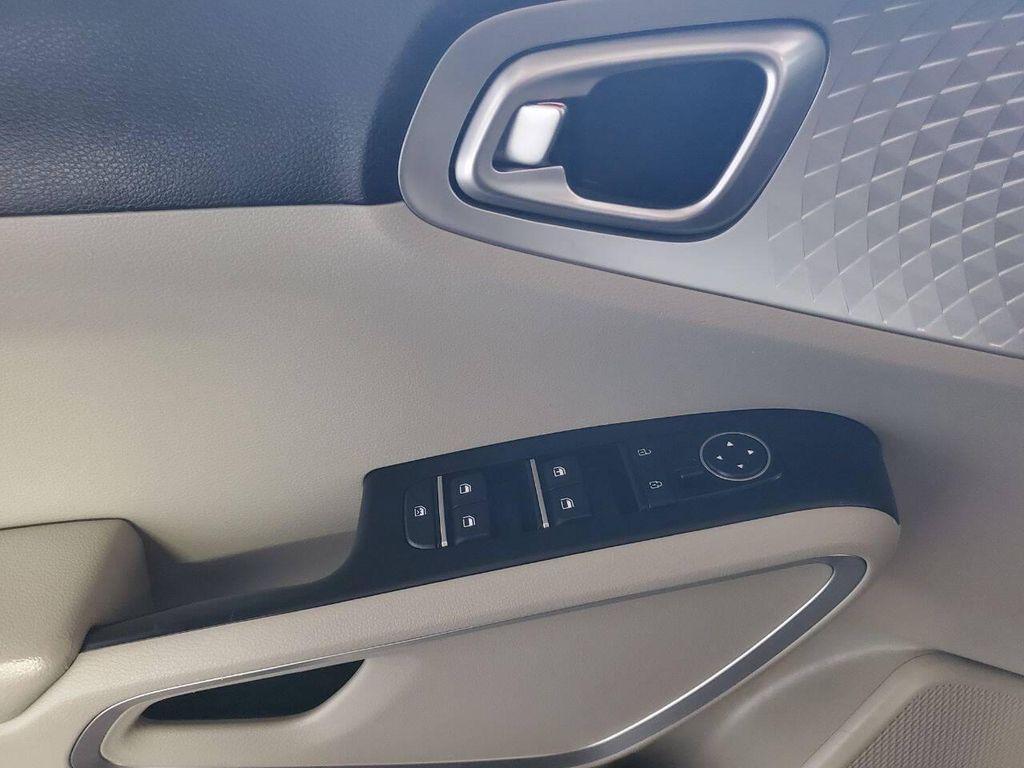 used 2021 Kia Soul car, priced at $13,494