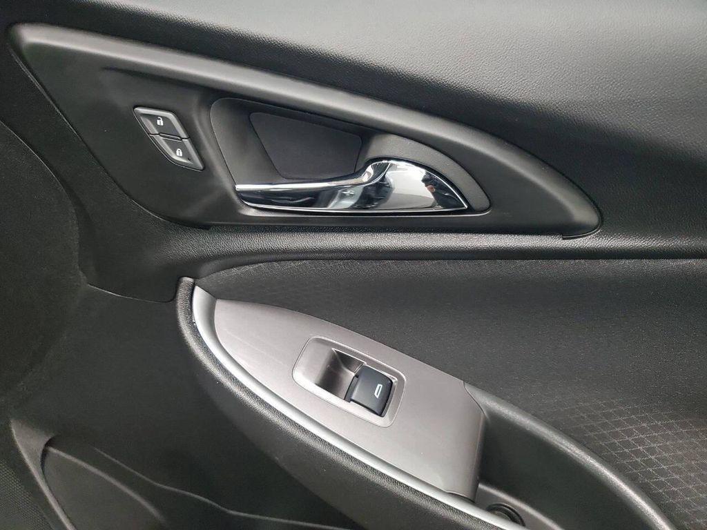 used 2025 Chevrolet Malibu car, priced at $19,999